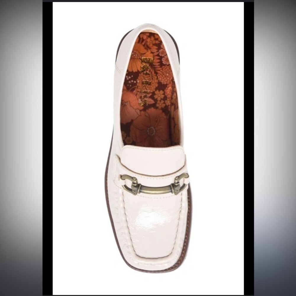 Kork Ease  Florence Bit Loafer In off white patent leather size 8
